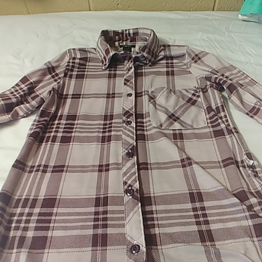 Soft Plaid Buttondown